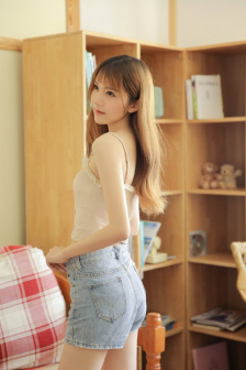 皇上在树上c太子妃(桃森ミヨシ)全本